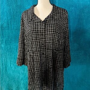 Style & Co. Black and White 3/4 Sleeve Button Down Shirt
